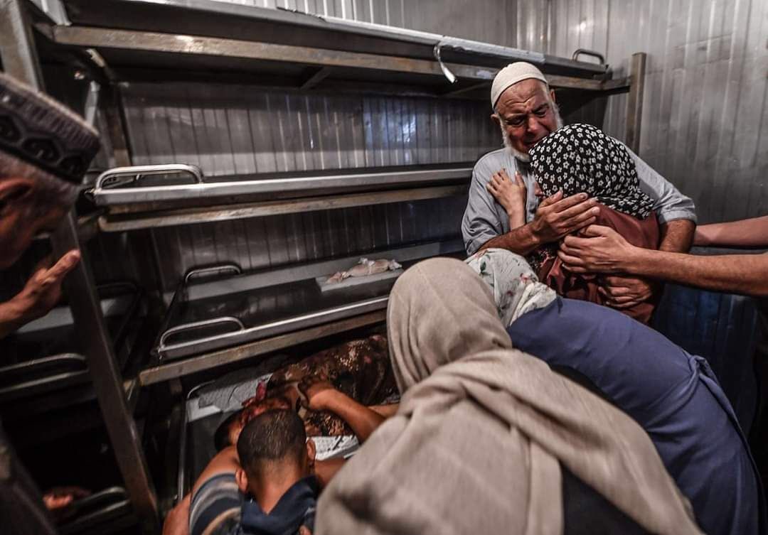 10 Palestinians killed, more than 75 injured in an ongoing series of Israeli airstrikes on Gaza Strip.