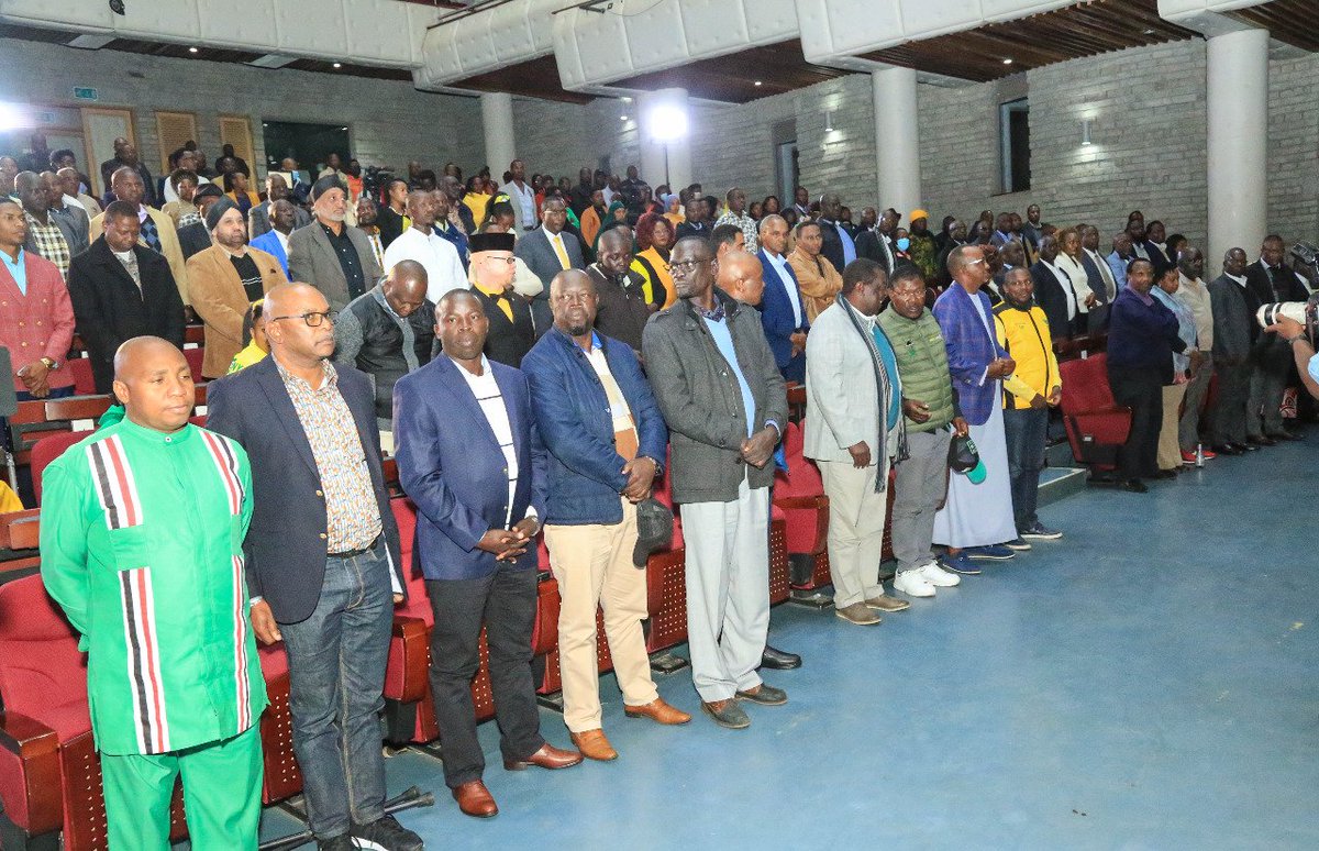 WilliamsRuto's tweet photo. The charters will be tools of accountability signed by leaders and representatives of the people at the national and county levels and will be used by the people to monitor the promises of the Kenya Kwanza administration. https://t.co/5kQWh6yQ8s