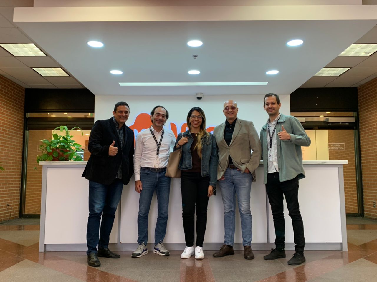 Wave Tech Hub on Twitter: "Hoy conversamos con nuestros amigos de ...