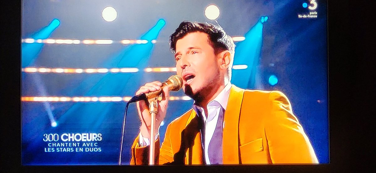 0Legros's tweet photo. Merci pour cette belle soirée @France3tv avec tous ces artistes. Magnifique ce duo 🎤🎶 @vincentniclo avec #NanaMouskouri
 #JeChanteAvecToiLiberte 
et votre single #dislui album 📀 #10ansdéjà🙌❤️ #300choeurs  
A bientôt 🙏🙏pour d 'autres🎥🎶
@carson_prod @francksaurat 🙌 https://t.co/Wc1nhY8qe3