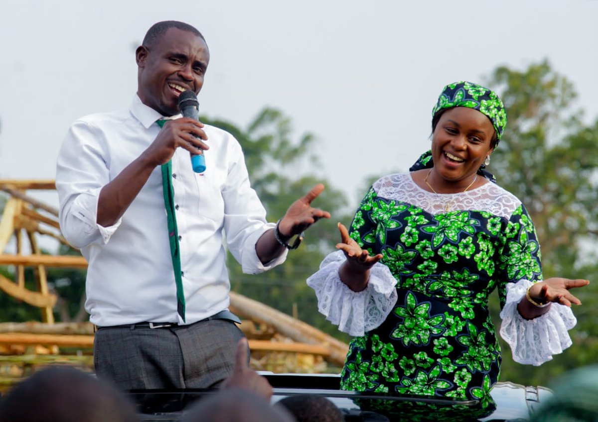 HodevanyMusic's tweet photo. Simba Ya KAKAMEGA  kwa pamoja tunasema
Kakamega Governor ni MJAMO  CLEO
#Kijana hatari
#kijana bomba
#kijana shupavu 
#kijana shambamba https://t.co/Wf3xvlbJpB