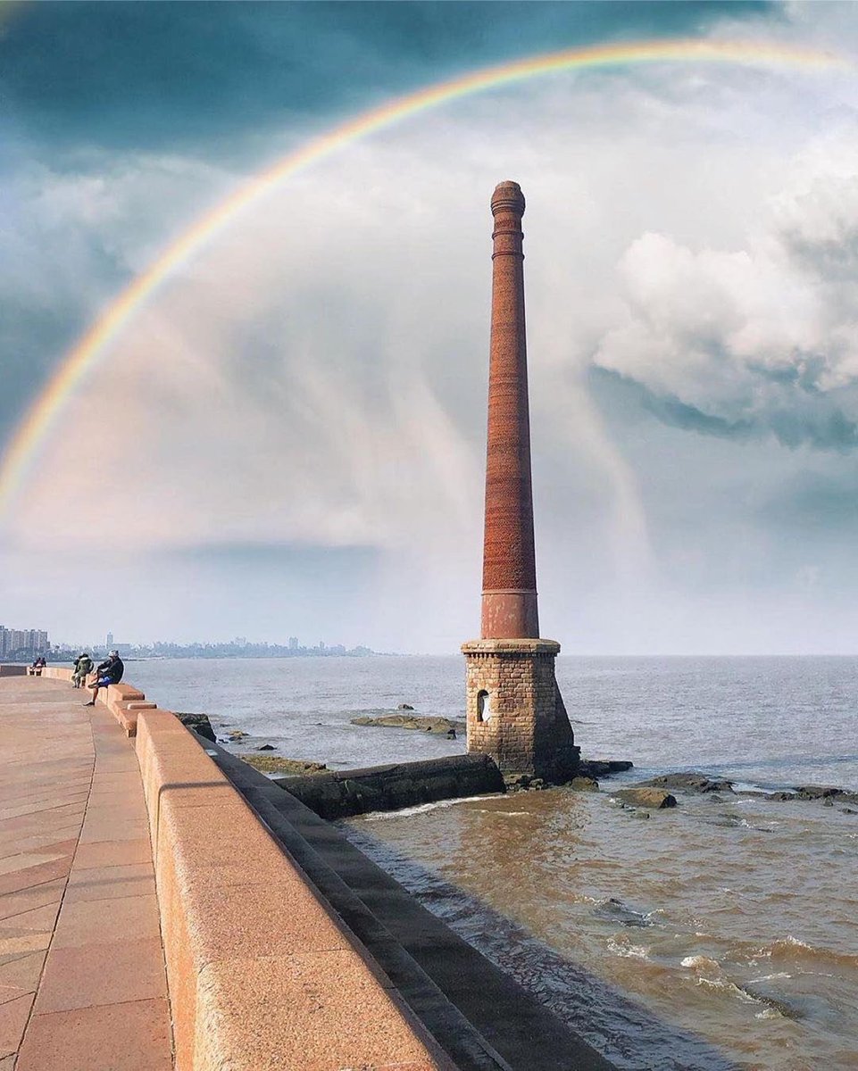 🌈🌊
📍Rambla Francia, Montevideo