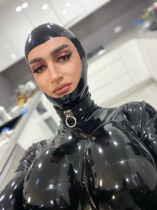 *might become a woman* kinda mood https://t.co/DD0dIBeJSN