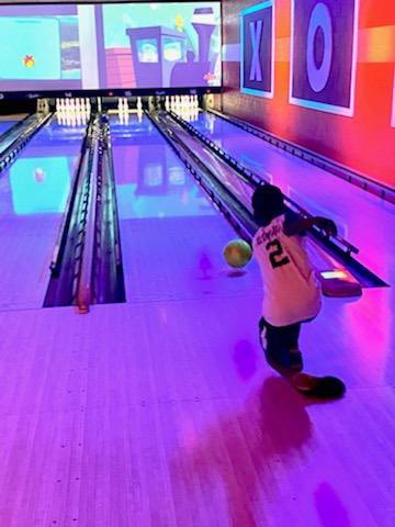 erescnj's tweet photo. Bowling Fridays!!!

Fun in ESY Summer Program! 

#SummerAtERESC #SummerFun2022 https://t.co/Duzv60aWOX