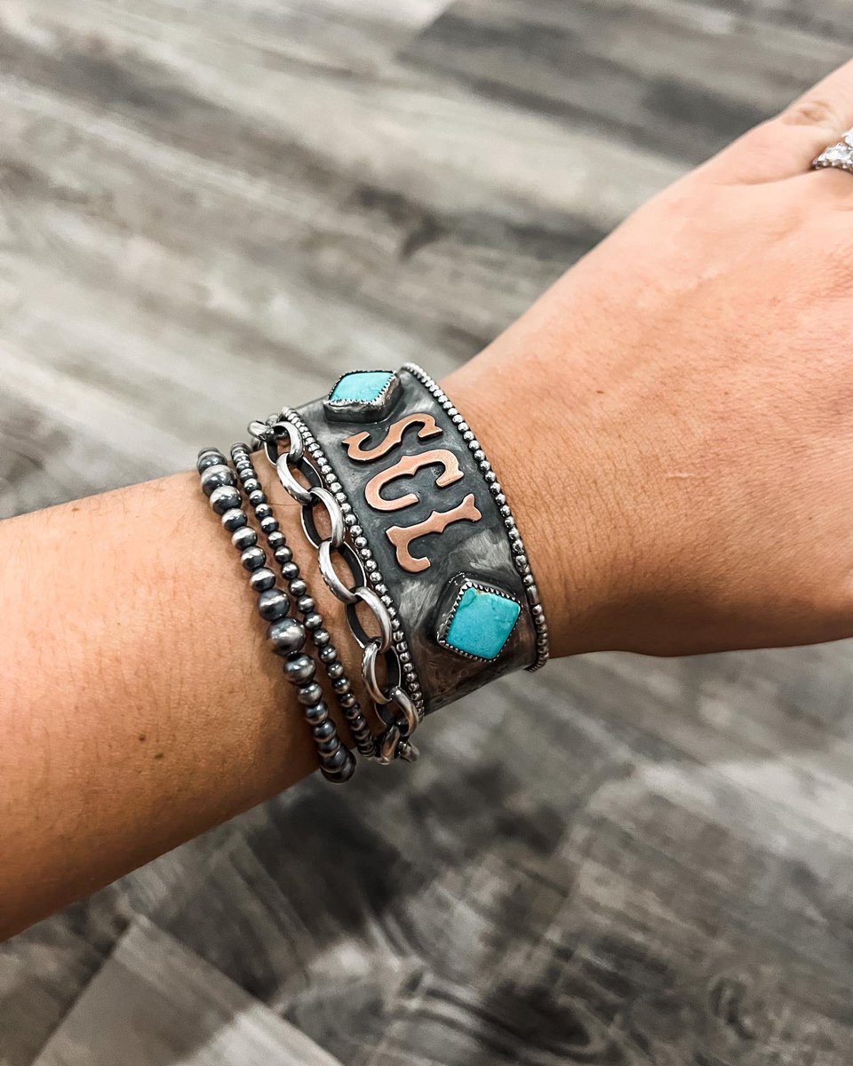 Little bit of arm candy🤤🍒