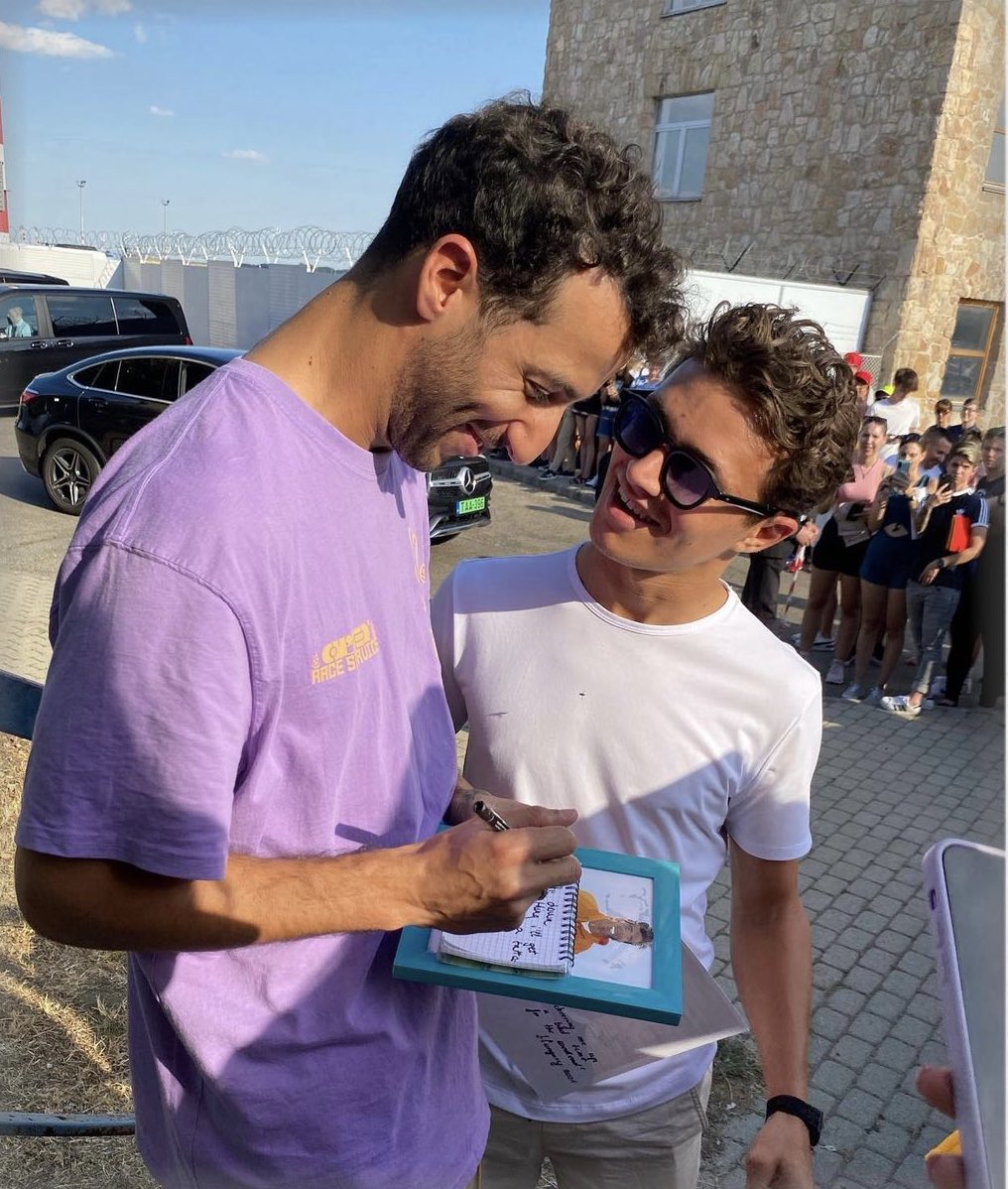 atulp9076's tweet photo. A reminder of the real Lando Norris and Daniel Ricciardo, keep the love alive no matter what🧡 https://t.co/HwRB9YyO3v