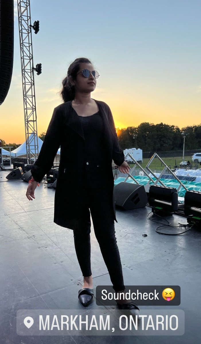 sivaangifanpage's tweet photo. Morning graced by the angel. 😍
Getting ready for the concert 🔥
#Sivaangi @sivaangi_k https://t.co/wDr440qlTW