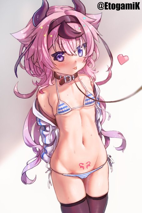 #ボイロだぼパーカーマイクロビキニ部 ヒメちゃんのお腹 