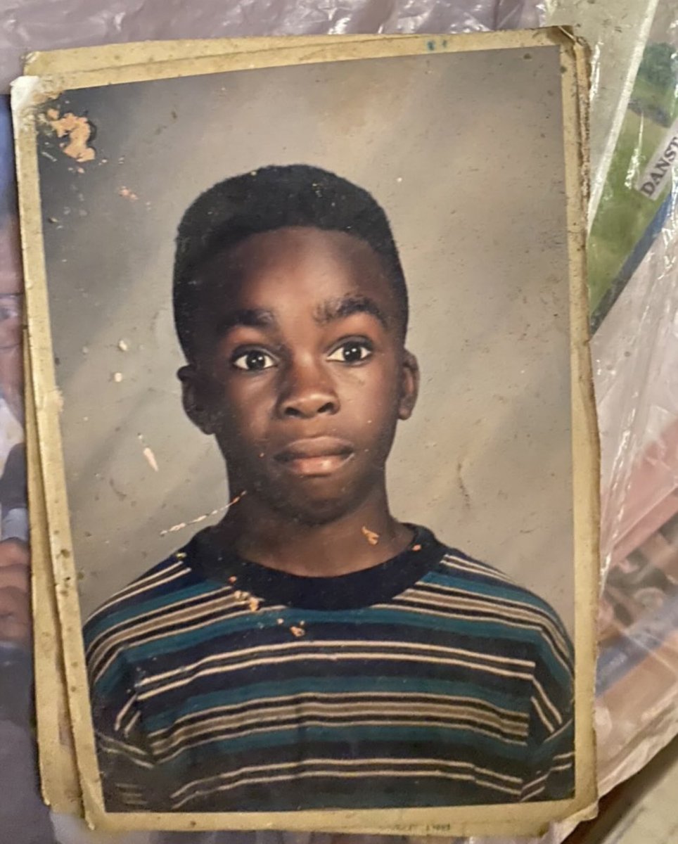Chima_Rok's tweet photo. Do I look the same ?? 😂😂😂 https://t.co/717LeHRvAW