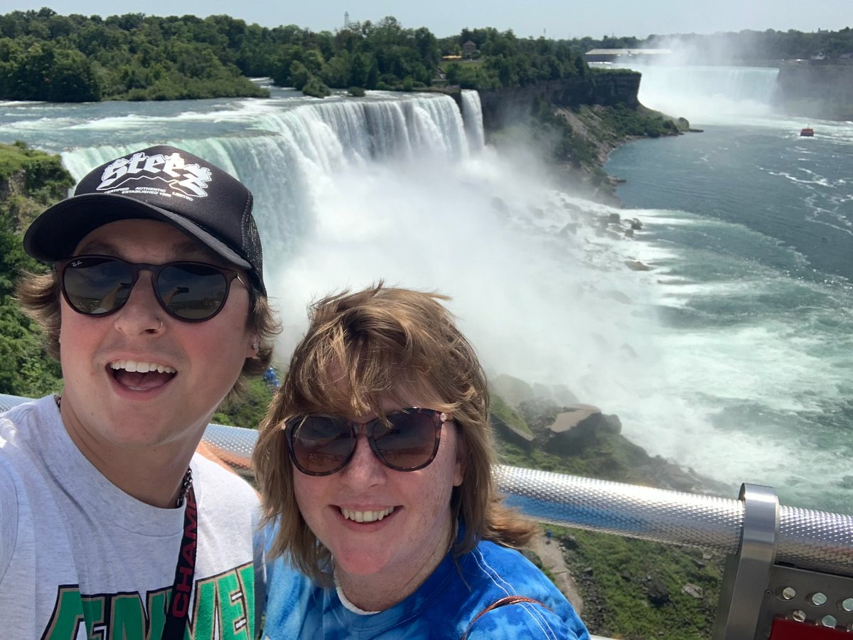 Nitzrichards tweet media