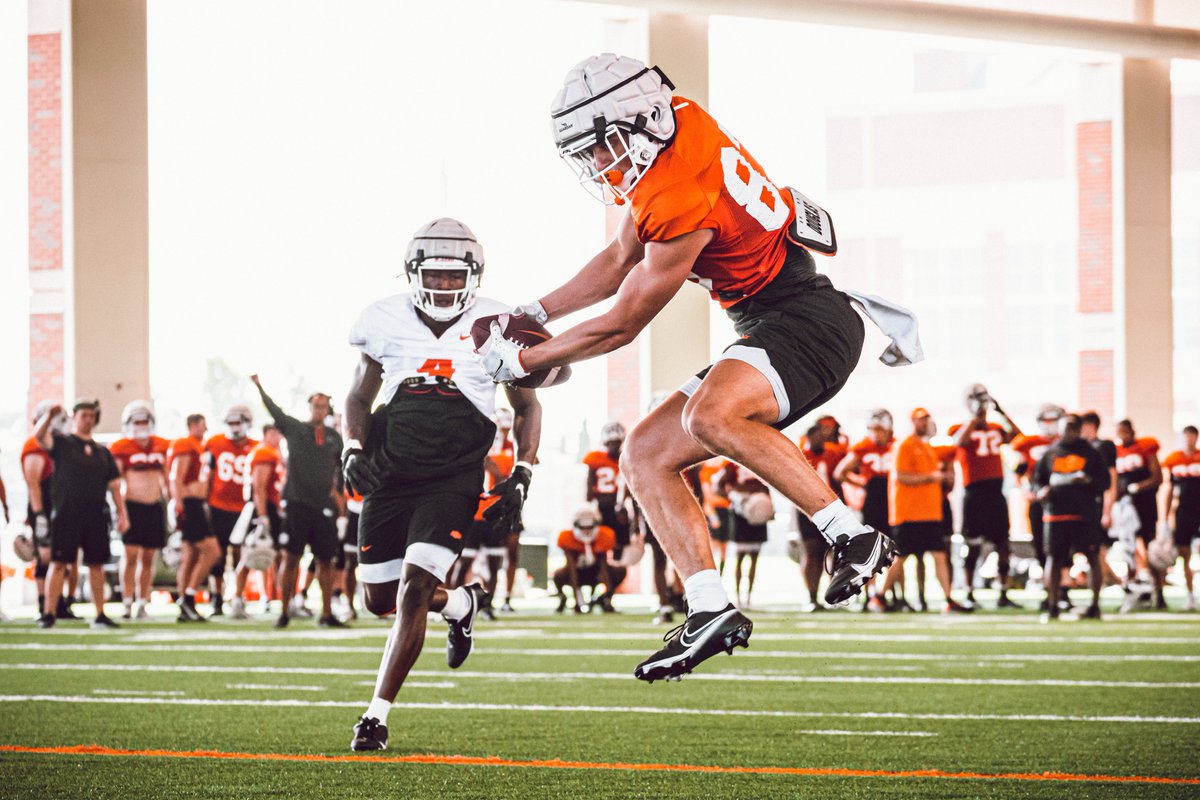 CowboyFB's tweet photo. Pads are poppin’

#DAT | #GoPokes https://t.co/wAsGn2Ls1H