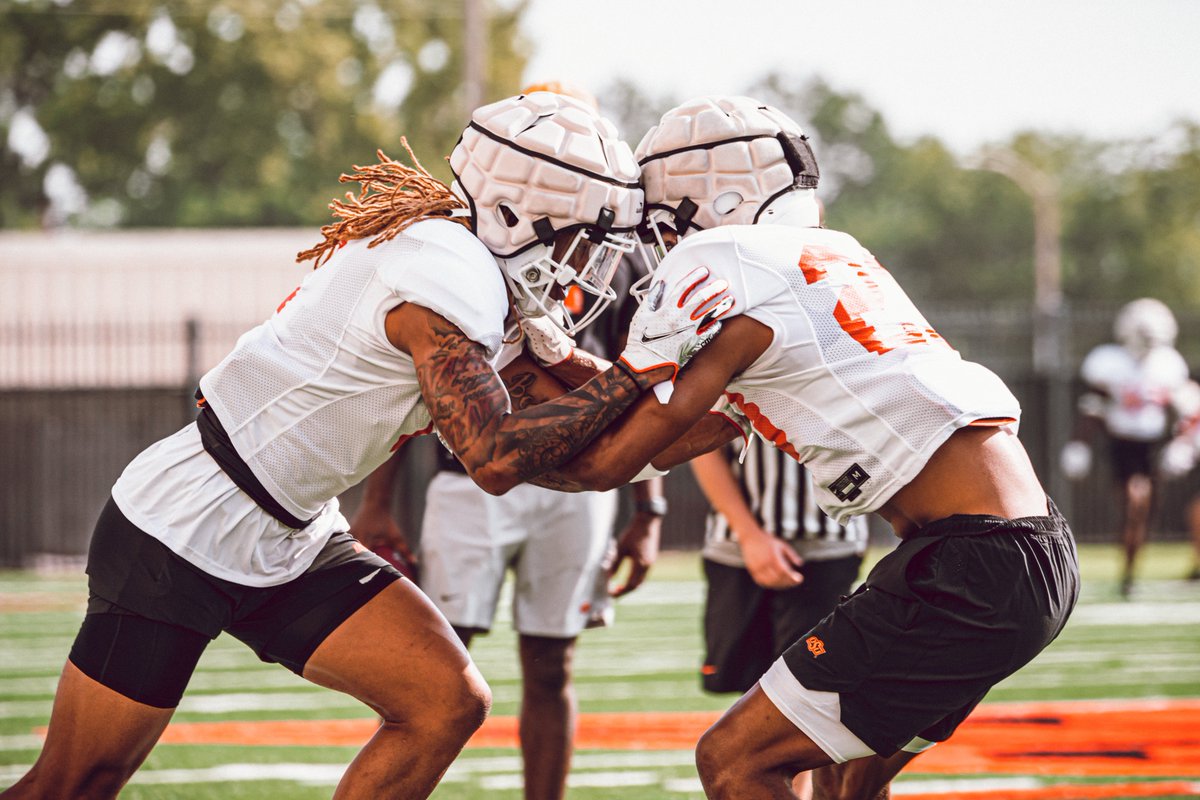 CowboyFB's tweet photo. Pads are poppin’

#DAT | #GoPokes https://t.co/wAsGn2Ls1H