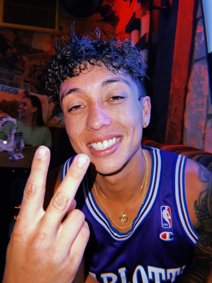 joe_johnson_29's tweet image. #justcheckingin livin’ lovin’ &amp;amp; laughin’ as always🫠