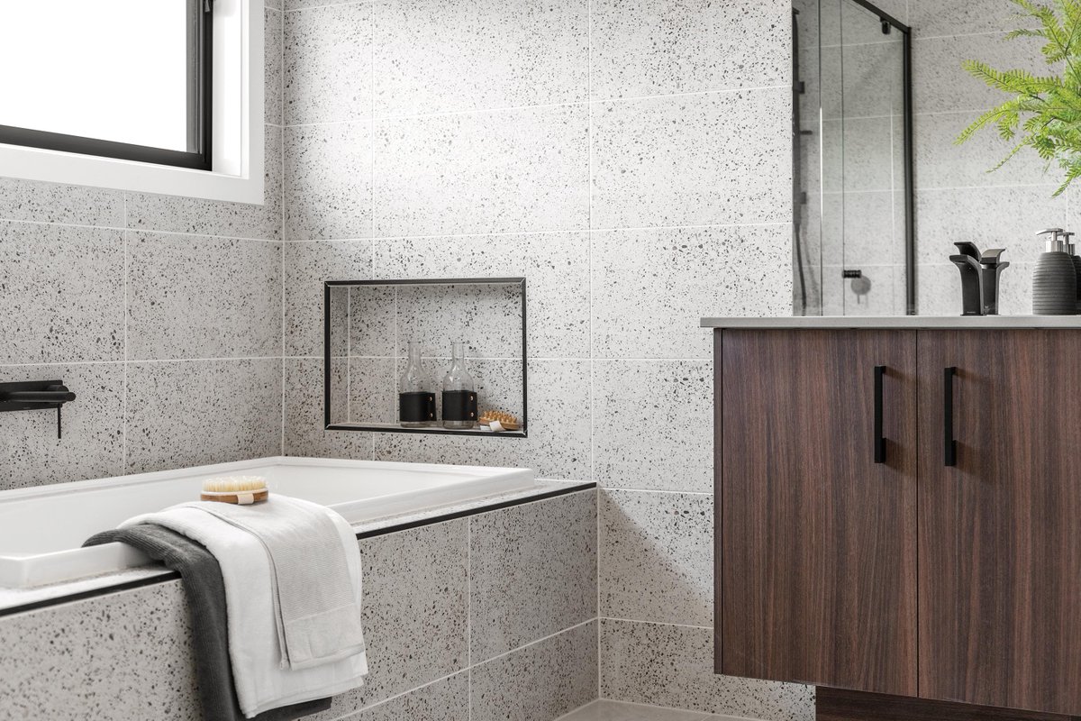 homeshelf's tweet photo. This week at homeshelf: We take a look into the latest bathroom trends emerging this year so far, plus our home of the week by Bentley Homes. - https://t.co/ycrbGE5ofs https://t.co/8Oj0gQKdzj