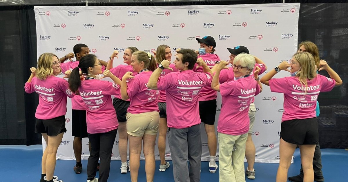 SaraBurdak's tweet photo. Proud to see @cmuchp audiology students from my home state of Michigan volunteering at the @SpecialOlympics @UnifiedCup in Detroit. You are all making a huge impact for our industry. 

#StarkeyCares
#TogetherUnstoppable https://t.co/qFoj3ONBOP