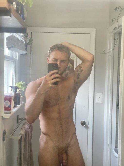 come get me hard https://t.co/8tM3IEU0iC