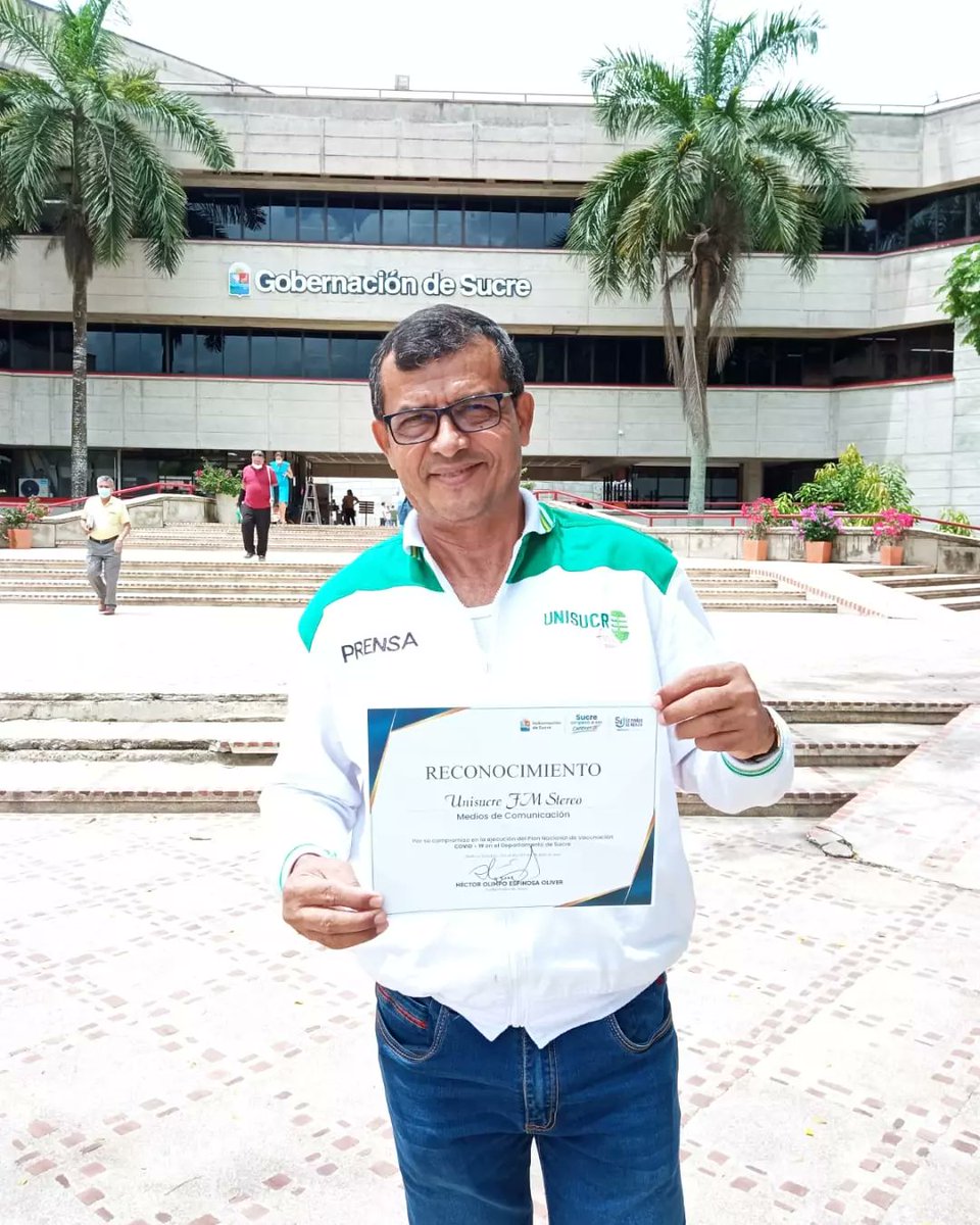 Unisucrefm1008's tweet photo. La Gobernación de Sucre hizo reconocimiento a nuestra emisora Institucional Unisucre FM Stereo por su compromiso en la difusión del Plan Nacional de vacunación Covid – 19 en el departamento de Sucre https://t.co/i6f3dLd9xg

#EducaciónConCalidad #UnisucreAcreditadaEnAltaCalidad https://t.co/oN6qaaKQkK