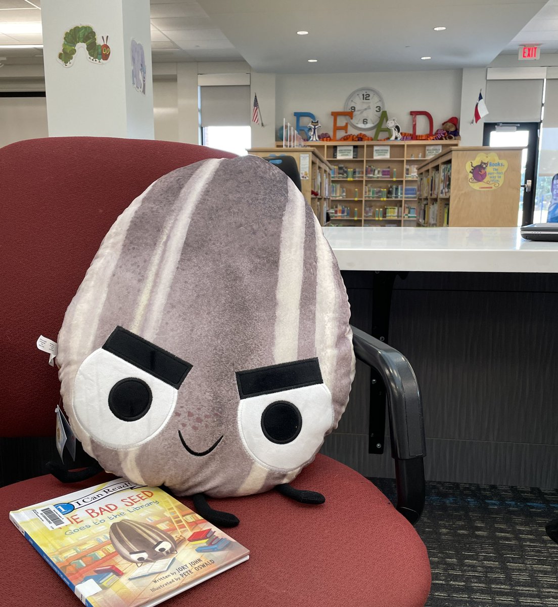 Look, I’m not one to complain, but someone stole my chair today during training. I’d like to speak with <a href="/IamJoryJohn/">Jory John</a> <a href="/YolandaMurray1/">Yolanda Murray</a> <a href="/helloCPI/">CPI</a> 
(to tell them thanks for bringing so much joy)! @aisdlibsrv #UNBOXCPI