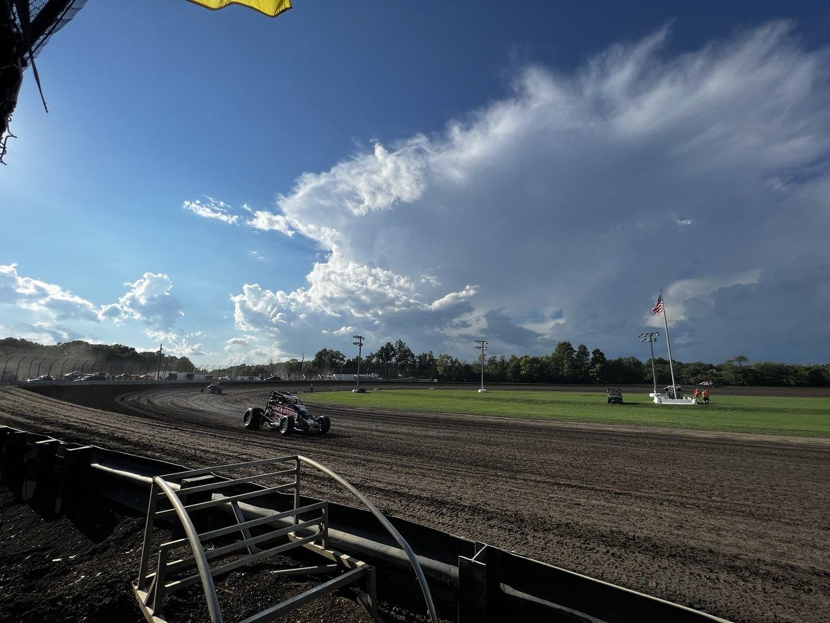 Ready to go racing here at #theGasser 🌤🌤🌤