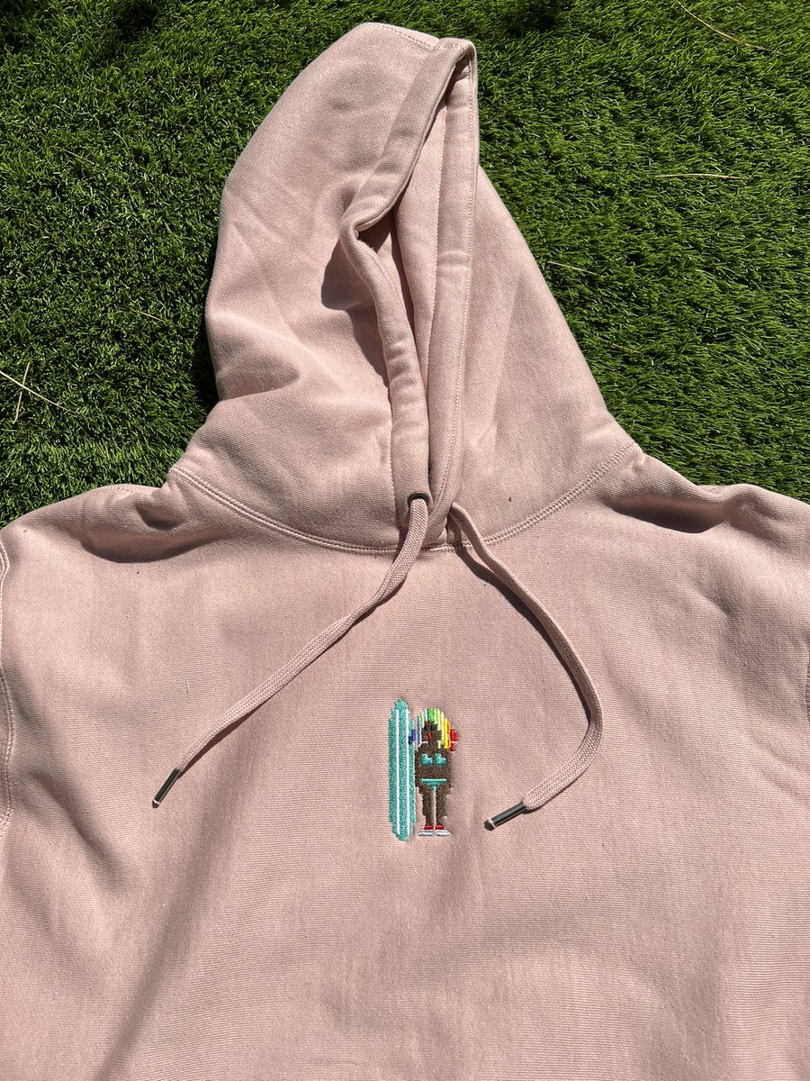 ILQDNFTees's tweet photo. Custom color hoodies coming out AMAZING. This one is a @brtmoments / @crypto_citizens embroidered on a heavyweight hoodie in Dusty Pink https://t.co/iTy86k0q2W