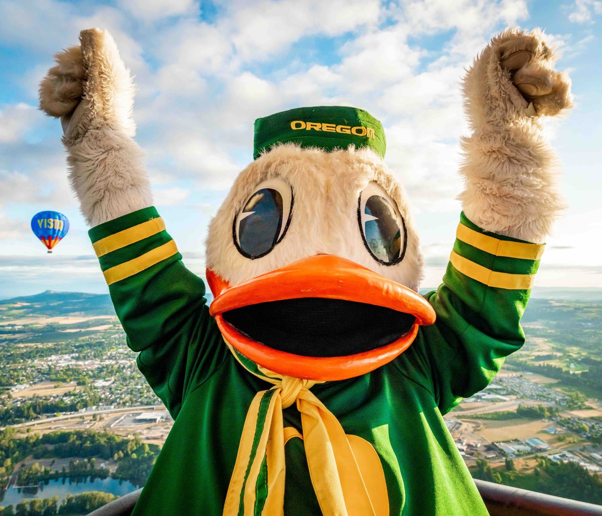 University of Oregon tweet media
