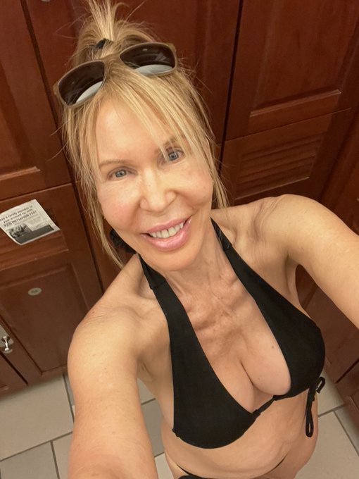 Oh yes! I think that it is getting HOT in here. ❤️&zwj;🔥 https://t.co/LJ6iW8rucF<a href="/tag/fun"class="tags"><span>#fun</span></a><a href="/tag/saturday"class="tags"><span>#saturday</span></a><a href="/tag/playtime"class="tags"><span>#playtime</span></a><a href="/tag/saturdaymood"class="tags"><span>#saturdaymood</span></a><a href="/tag/onlyf"class="tags"><span>#onlyf</span></a>