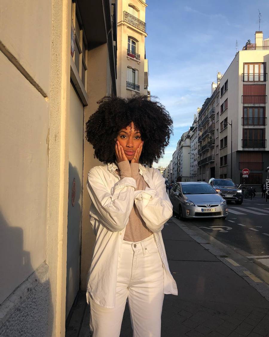 WhoWhatWear's tweet photo. French girls never fail to influence my fashion choices: https://t.co/IJZb16Zm7j https://t.co/rSjcLbOTzp