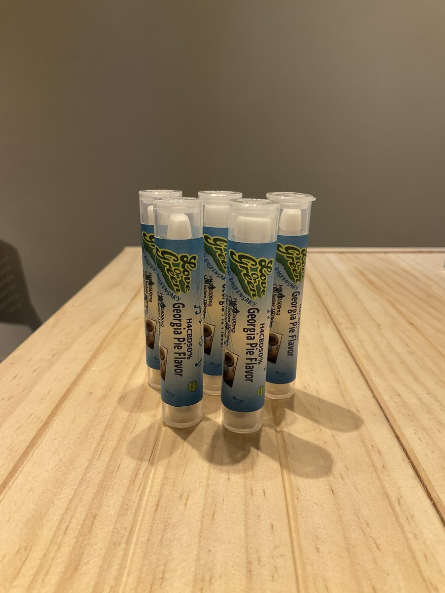 LoveOnGreen's tweet photo. ✨H4CBD  Georgia Pie Flavor✨
【H4CBD50%   CBN15%    CBG15%】

話題のH4CBDにCBN、CBGを配合🌿
何度も試作を繰り返し完成した逸品です❗️

まだ吸われたことない方はぜひお試しを😊 https://t.co/FxFi33YKyY