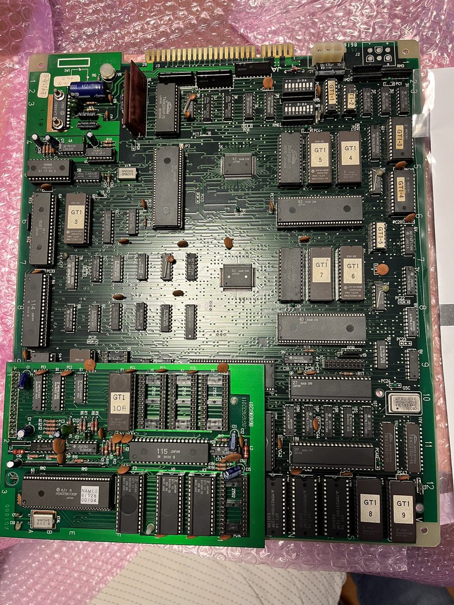 toro_burst's tweet photo. やっっっっと源平討魔伝の基板届きました。これで欲しかった筐体も基板も揃ったのでゲーム部屋整理できたら稼働するかなー。 https://t.co/NmEi05fDZA