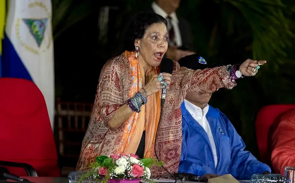 xz32f's tweet photo. La dictadura de Nicaragua quiere meter preso a un cura catolico a quien acusa de "Pecado de lesa espiritualidad" un pecado que no esta ni en la Biblia de los Mormones https://t.co/5SxYr4PRpV