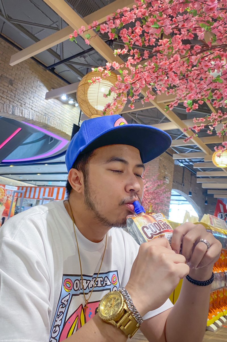Yiw_transman's tweet photo. อยากกินไอติมแท่งใหญ่ๆครับ 😛
#Transman​ #fwbbkk​ #fwbbangkok​ #FTM​ #pussyboy​ #ftm​ #ทอม https://t.co/E6ENHOlWPw
