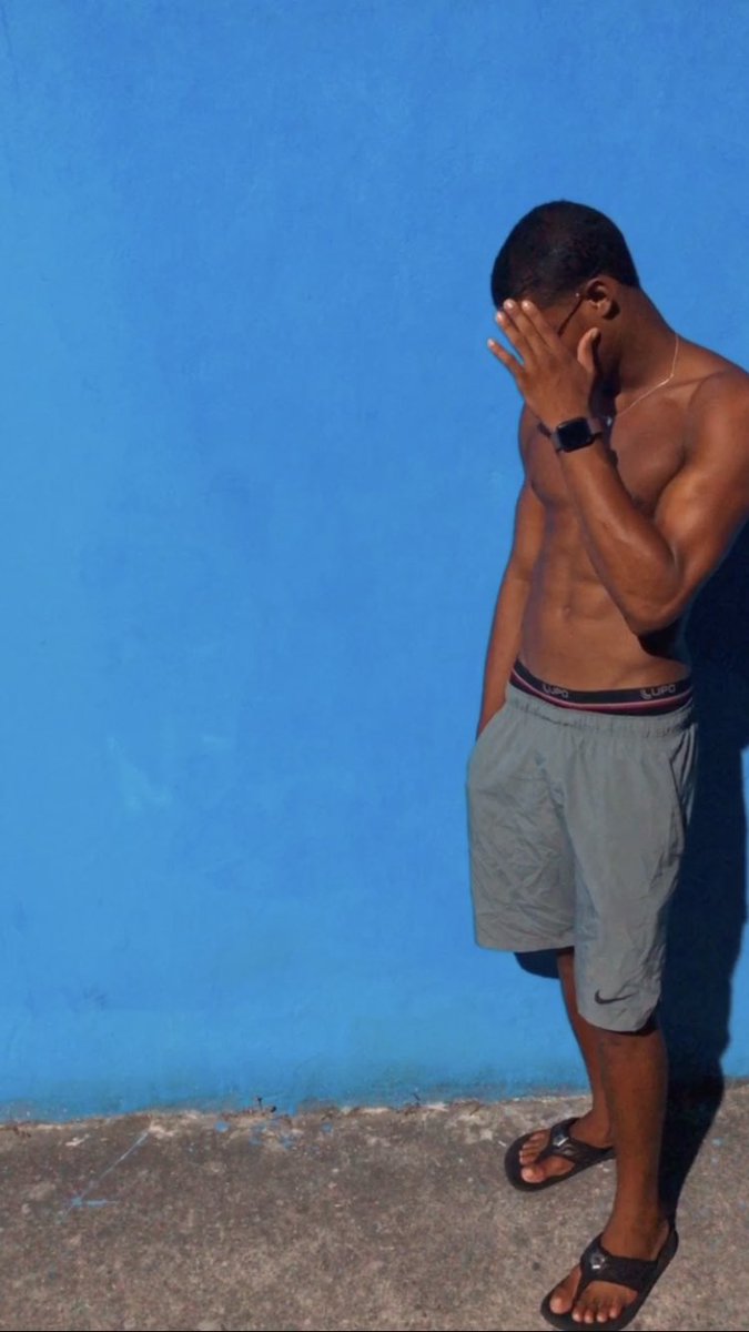 obg DEUS por mais um ano de vida nada a declarar somente agradecer contrariando as estatísticas 🙏🏿✊🏿🦍🦍🦍🥳🥳🥳