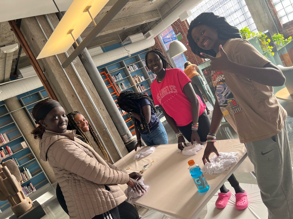 YFGG_'s tweet photo. YFGG summer programming is the time to be CREATIVE!
Our members had a blast creating their own take home tie-dye shirt!
🇸🇸

If you’re in Omaha, NE consider joining us for program as we have year round programming filled with activities that fit all ages! https://t.co/0L2f9Aqntx