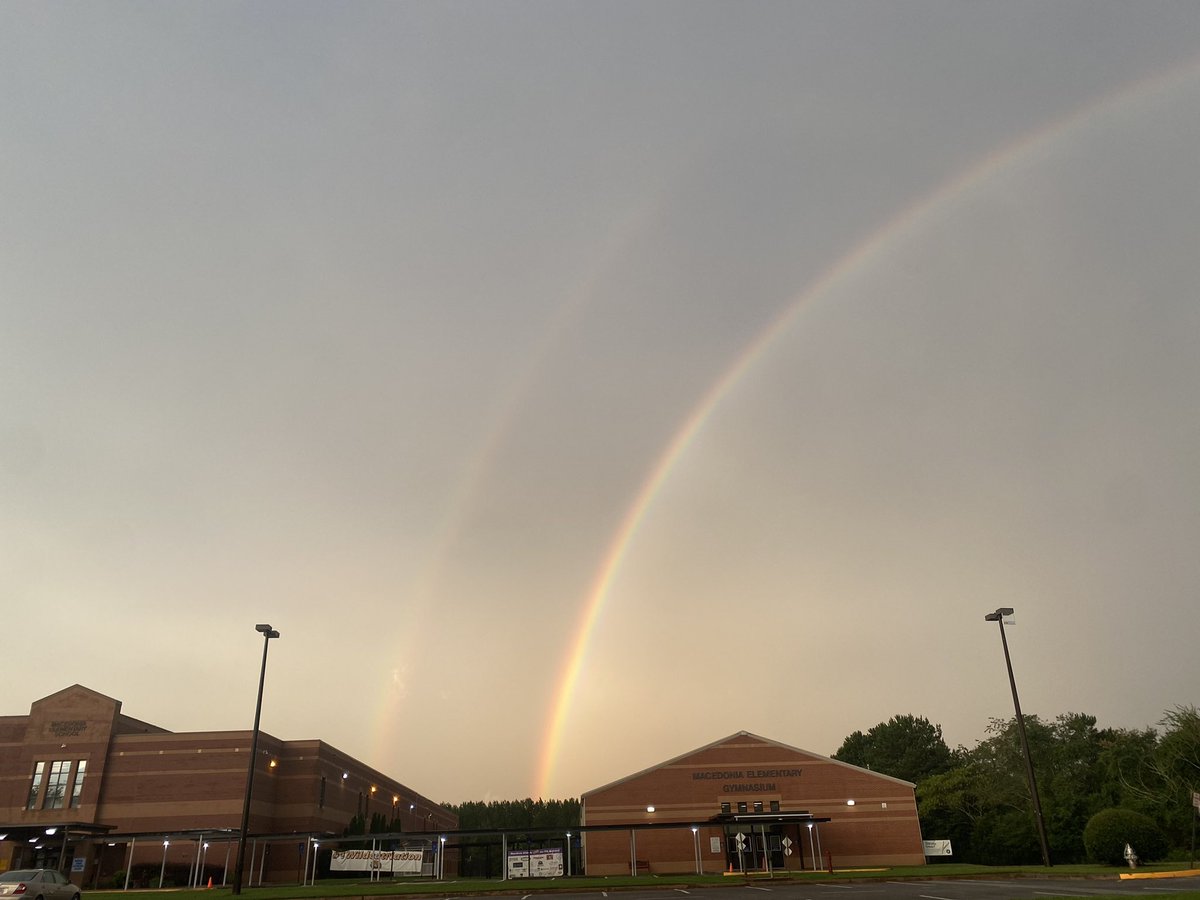 Thank you to Mrs Johnson for sharing these amazing pics of <a href="/MacedoniaElem/">Macedonia Wildcats</a>! It’s a perfect end to a great Week 1 in the Wildcat Nation! #TogetherWeROAR #CCSDfam <a href="/pamela_estesMES/">Pamela Estes</a>