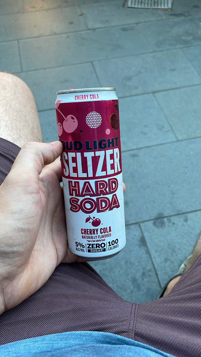tcgoodson's tweet photo. @budlight you crushed this hard soda line! Well done! I love you bud light https://t.co/G5c45hyFaI