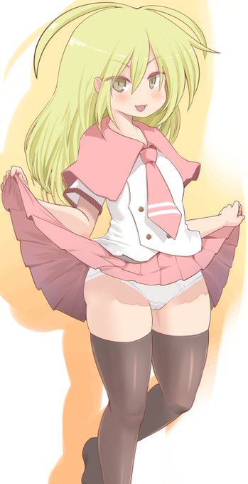 ツイッター開くとエロい絵が山のように流れて来るし、それに慣れて麻痺してしまってるが
あまり大っぴらにしないほうがいいよねえ、本来は 