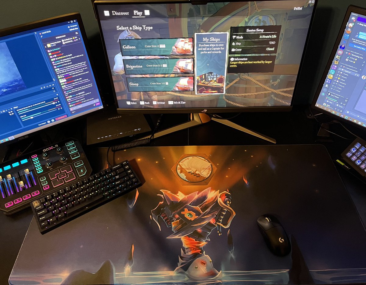 PeiRei_'s tweet photo. Iβm so happy with my new mousepad!!! Turned out amazing! #SloopDeluxe https://t.co/KnWZRD5baT