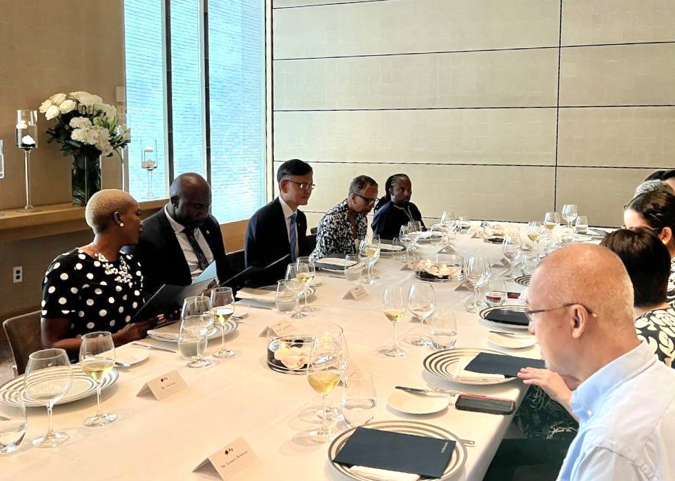 Taiwan in New York tweet media