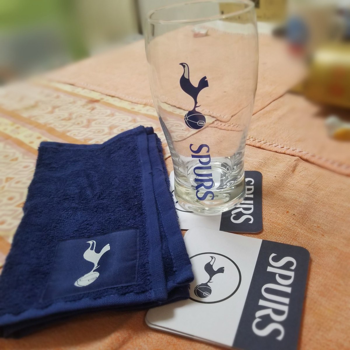 asparapiano's tweet image. 本日、プレミアリーグ開幕 🎊
ビール飲みながら応援するよ‼️
#spus#tottenham