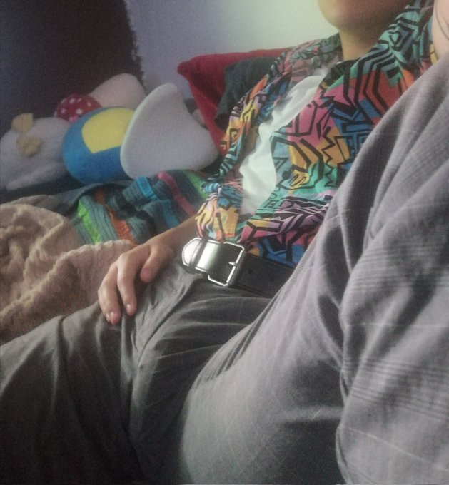 Wearing my packer today.. Not bad when I wear it in these pants huh? Or would you prefer them off? #transmen<a href="/tag/packing"class="tags"><span>#packing</span></a><a href="/tag/bulge"class="tags"><span>#bulge</span></a><a href="/tag/transmen"class="tags"><span>#transmen</span></a>