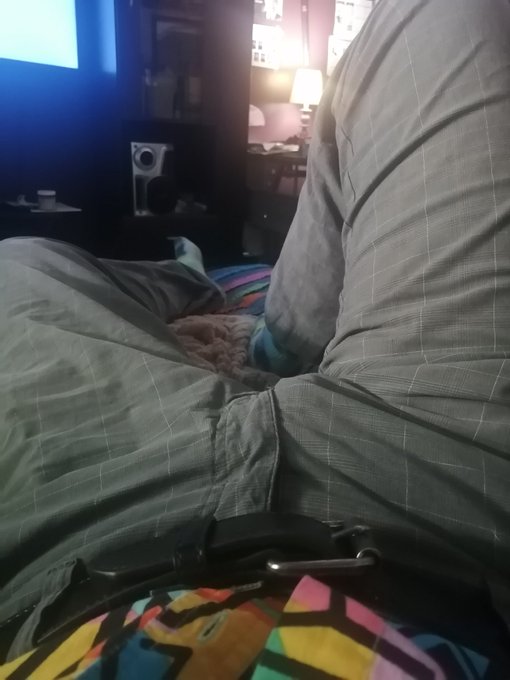 Wearing my packer today.. Not bad when I wear it in these pants huh? Or would you prefer them off? #transmen<a href="/tag/packing"class="tags"><span>#packing</span></a><a href="/tag/bulge"class="tags"><span>#bulge</span></a><a href="/tag/transmen"class="tags"><span>#transmen</span></a>