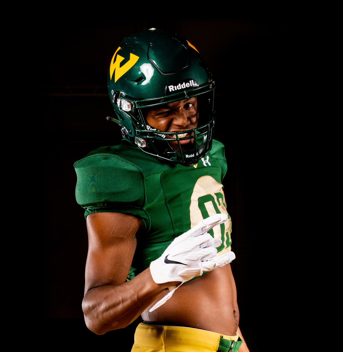 MarcusRansomJr1's tweet photo. Thankful to receive a D2 offer from Wayne state University thank you !!Coach Lail 
@CoachLail 
@TheD_Zone 
@Coach_Rob_WSU 
@WSUWarriorFB https://t.co/CkNBGIi0OC