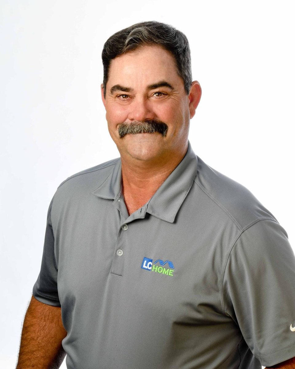 LCREGColorado's tweet image. It's #NationalWorkLikeADogDay 🐶

We recognize all of our staff at LC Real Estate Group who put in that extra bit of hard work, even during the hot summer days! Our company appreciates the effort each and everyone puts in towards their goals. Keep it up! 👊