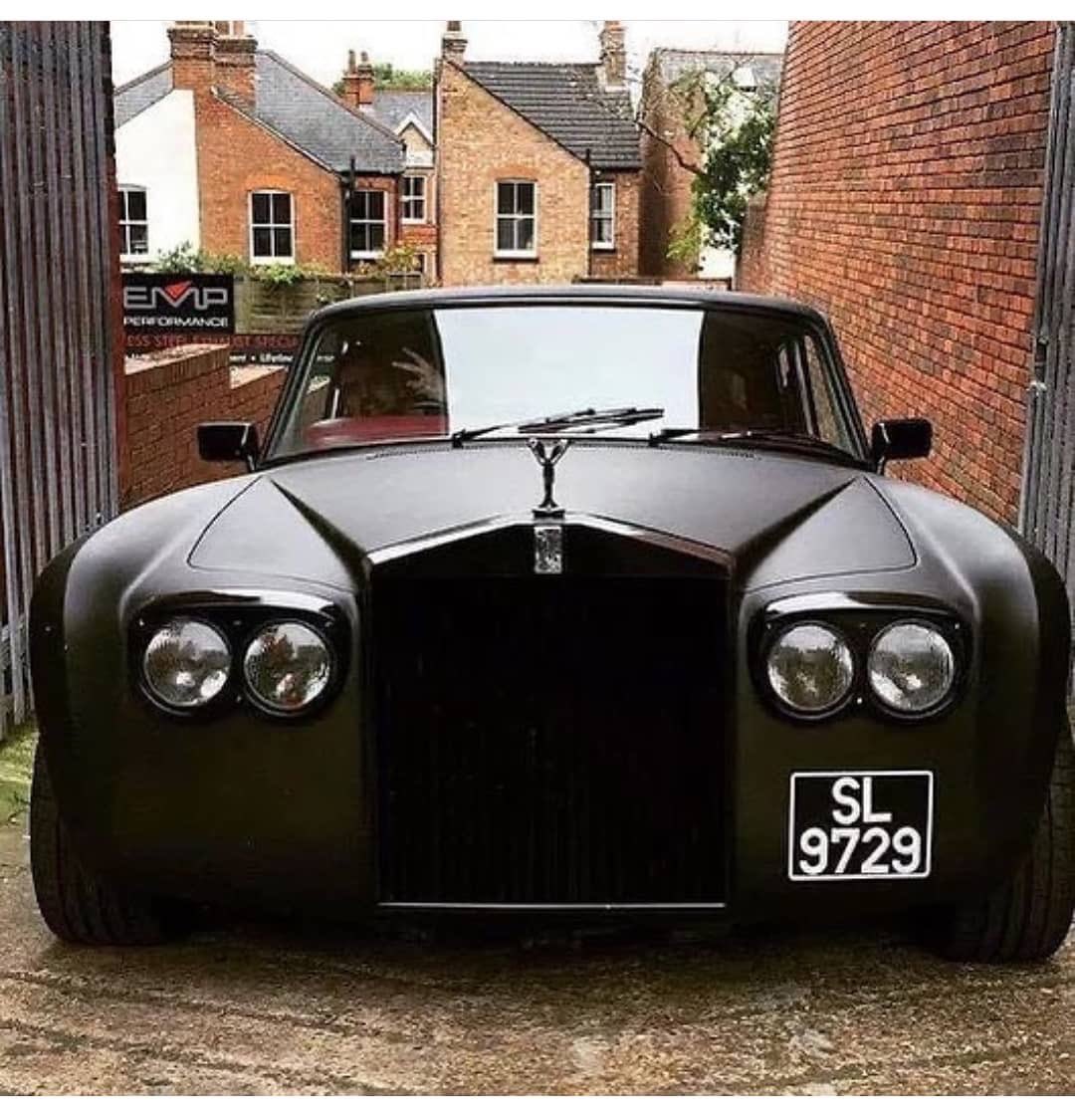 GroundWerkz's tweet photo. 🖤🖤🖤 #RollsRoyce https://t.co/AD4FDu4VIB