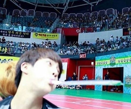 mikrocosjin's tweet photo. just wanted to leave my favourite sequence of seokjin piuctures 😭😭 https://t.co/71ek6t61BI