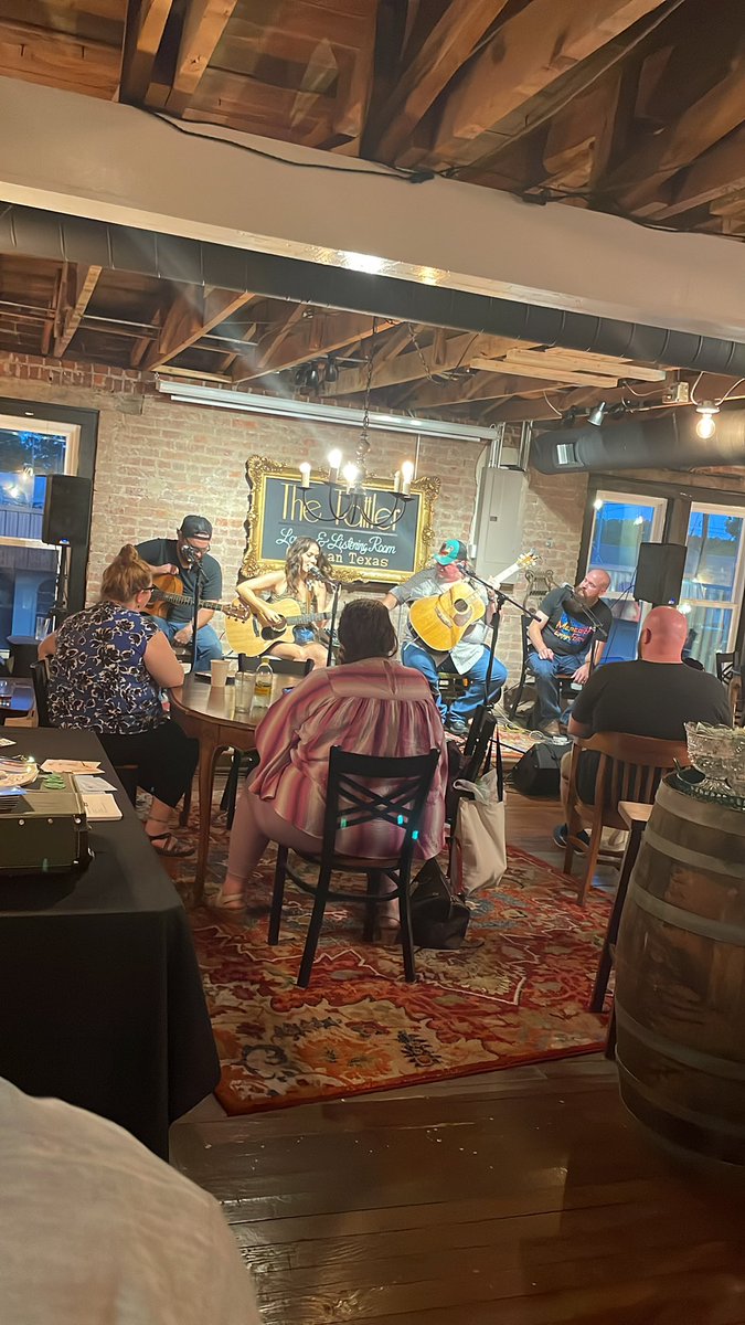 OldSheepdogs's tweet photo. We’re here until late! 

The Tattler at Speakeasy https://t.co/LCRdkNICor
