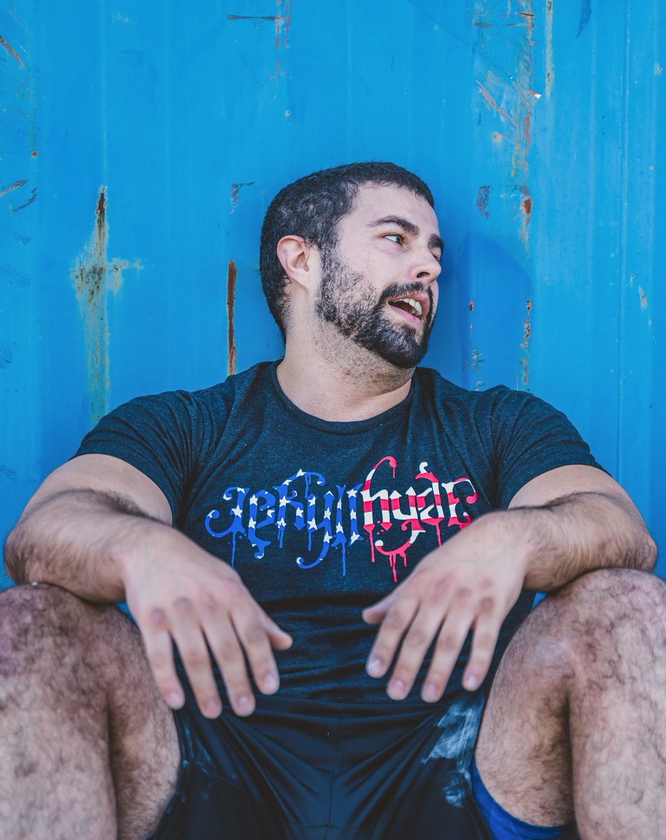 Jekyll_HYDE_App's tweet photo. Post wod vibes. https://t.co/rXdvtxr5fP
.
.
#tired #sweatymess #postwod #jekyllhyde #redwhiteandblue https://t.co/YF00MbZaT4
