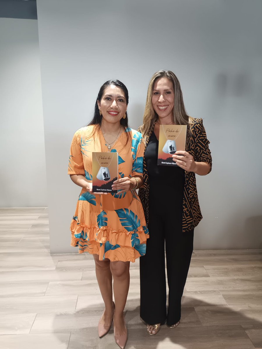 LPechodeAcero's tweet photo. Lanzamiento del libro: Pecho de Acero
#PechodeAcero 

@biscuitsbynane https://t.co/HUuOf1xDsL