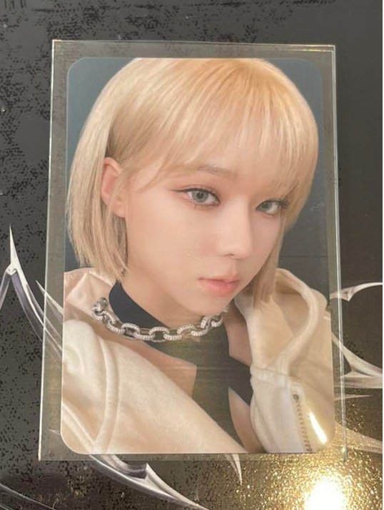hyenings's tweet photo. aespa - japan premium showcase photocard https://t.co/O6WsQXcFYk