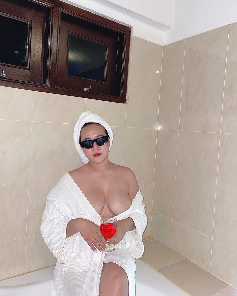 putriisky7's tweet photo. Basahan yukk🤪 https://t.co/sOa1R1gTom